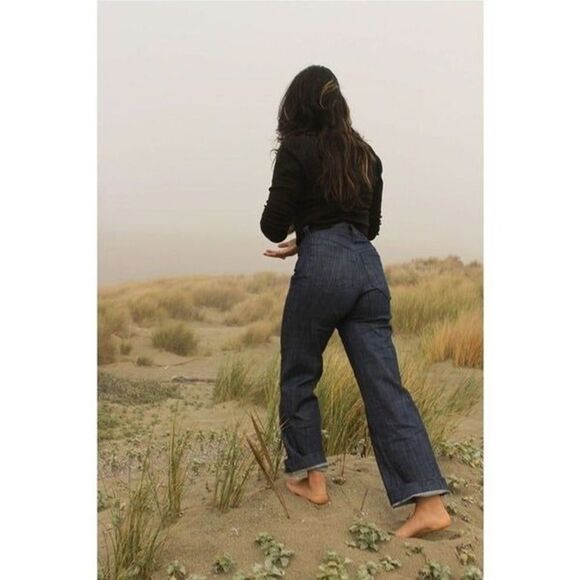 Denim - Artista Rose‎ Dark Blue "Sawyer" High-Rise Wide-Leg Pants – Size M